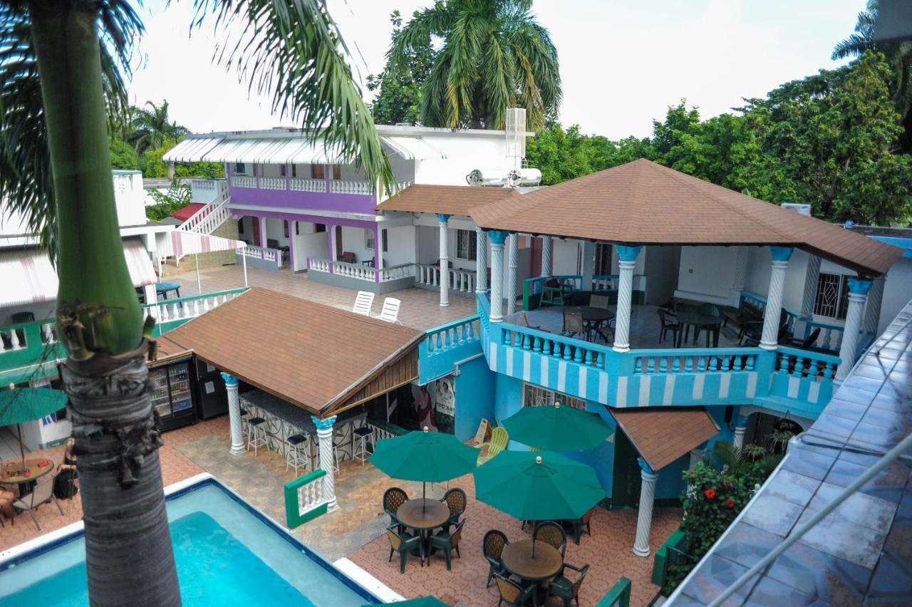 Glorianna Montego Bay