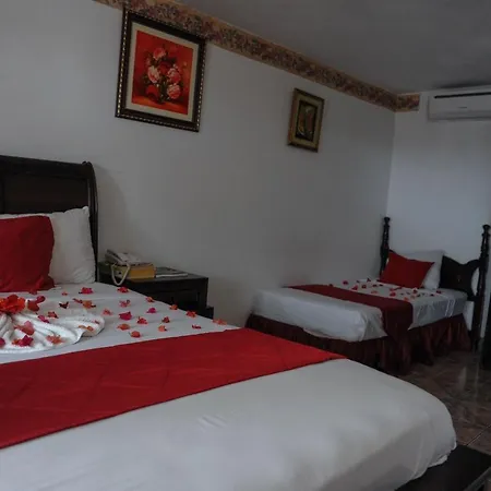 Glorianna Hotel Montego Bay Exterior photo