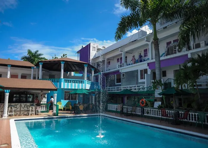 Glorianna Hotel